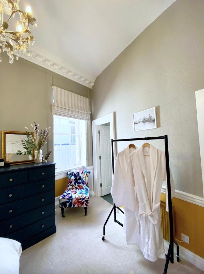 Elegant Georgian Apartment In Bath'S Iconic Centre Exterior photo