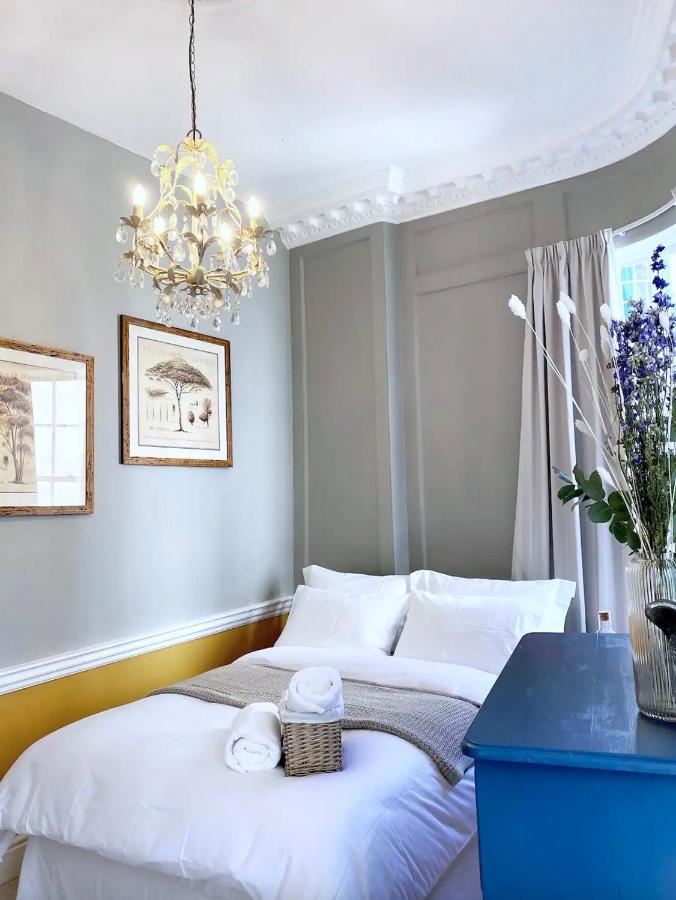 Elegant Georgian Apartment In Bath'S Iconic Centre Exterior photo