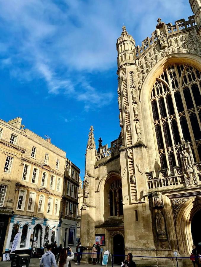 Elegant Georgian Apartment In Bath'S Iconic Centre Exterior photo